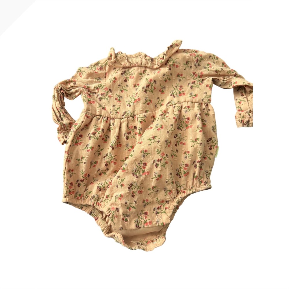 Tahari Baby Pink Floral Long Sleeve Bodysuit Ruffle Collar 0-3 Months